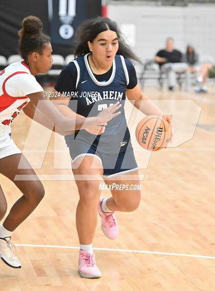 Thumbnail 3 in Anaheim vs. Hillcrest (Section 7) photogallery.