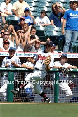 Thumbnail 2 in El Segundo vs Palos Verdes (D4 Section Final) photogallery.