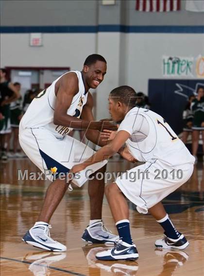 Thumbnail 2 in Fort Bend Baptist vs. Westbury Christian (TAPPS District 4-4A Basketball Tournament) photogallery.