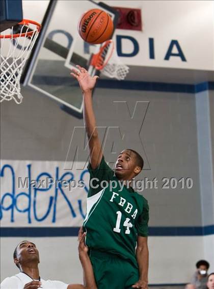 Thumbnail 2 in Fort Bend Baptist vs. Westbury Christian (TAPPS District 4-4A Basketball Tournament) photogallery.