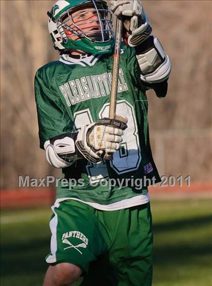 Thumbnail 2 in Pleasantville @ Croton-Harmon photogallery.