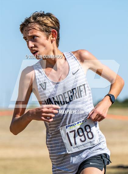 Thumbnail 3 in UIL 6A Boys Cross Country District 25 Finals photogallery.