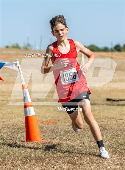 Thumbnail 1 in UIL 6A Boys Cross Country District 25 Finals photogallery.