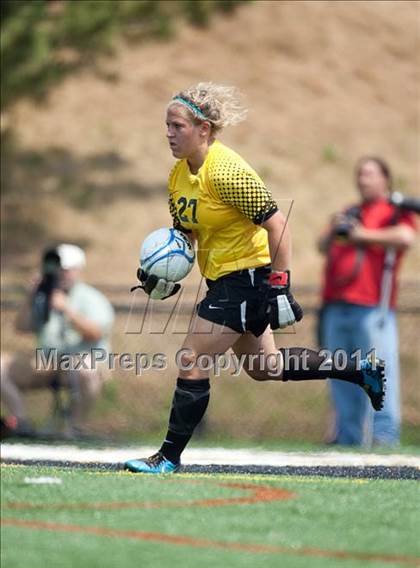 Thumbnail 3 in McLean vs Battlefield (VHSL AAA Semifinal) photogallery.