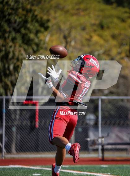 Thumbnail 1 in Huntington @ Smithtown East photogallery.