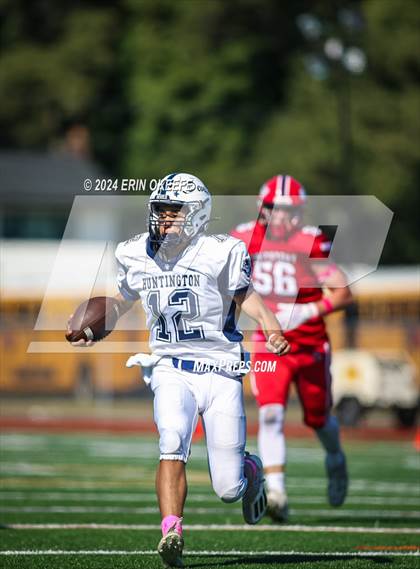 Thumbnail 1 in Huntington @ Smithtown East photogallery.