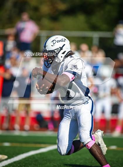 Thumbnail 2 in Huntington @ Smithtown East photogallery.