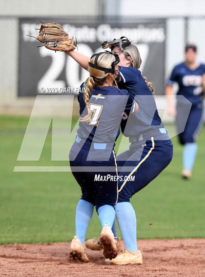 Thumbnail 2 in Chattanooga Christian @ Baylor photogallery.