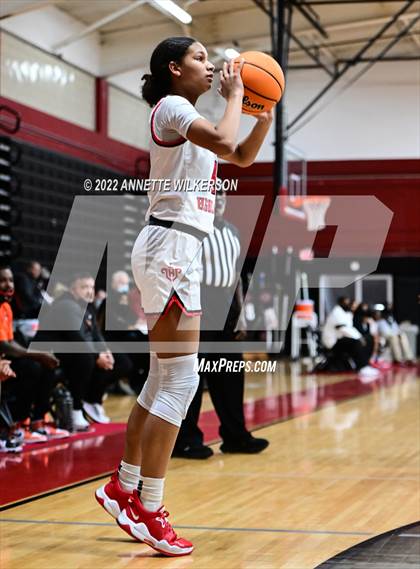Thumbnail 3 in Spruce Creek @ Lake Highland Prep photogallery.