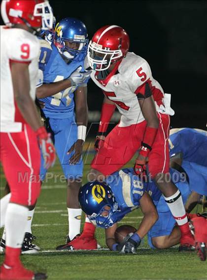Thumbnail 2 in Lakewood @ Crenshaw photogallery.