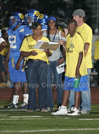 Thumbnail 2 in Lakewood @ Crenshaw photogallery.