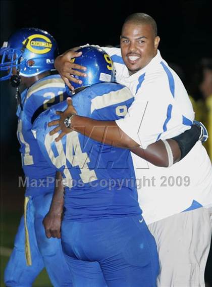 Thumbnail 1 in Lakewood @ Crenshaw photogallery.
