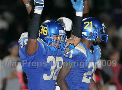 Thumbnail 1 in Lakewood @ Crenshaw photogallery.
