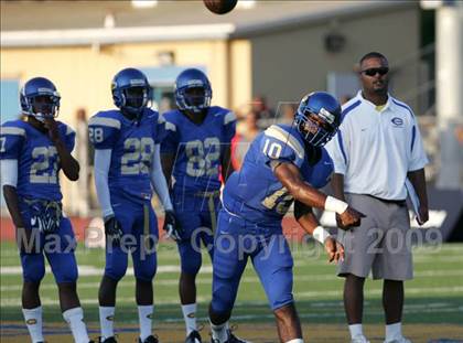 Thumbnail 3 in Lakewood @ Crenshaw photogallery.