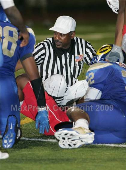 Thumbnail 1 in Lakewood @ Crenshaw photogallery.