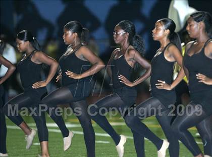 Thumbnail 1 in Lakewood @ Crenshaw photogallery.