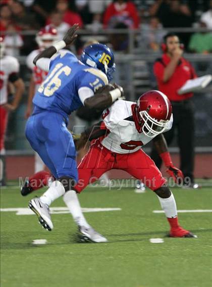 Thumbnail 2 in Lakewood @ Crenshaw photogallery.