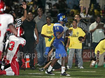 Thumbnail 2 in Lakewood @ Crenshaw photogallery.