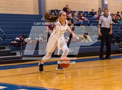 Thumbnail 1 in Devine vs. Poteet (UIL 4A Bi-District) photogallery.