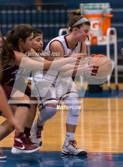 Thumbnail 1 in Devine vs. Poteet (UIL 4A Bi-District) photogallery.