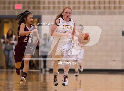 Thumbnail 1 in Devine vs. Poteet (UIL 4A Bi-District) photogallery.