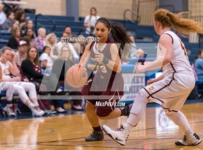 Thumbnail 3 in Devine vs. Poteet (UIL 4A Bi-District) photogallery.