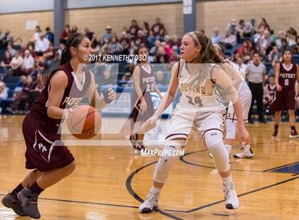 Thumbnail 3 in Devine vs. Poteet (UIL 4A Bi-District) photogallery.