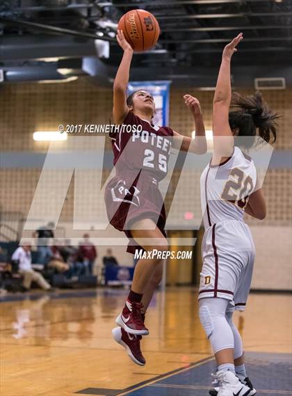 Thumbnail 1 in Devine vs. Poteet (UIL 4A Bi-District) photogallery.
