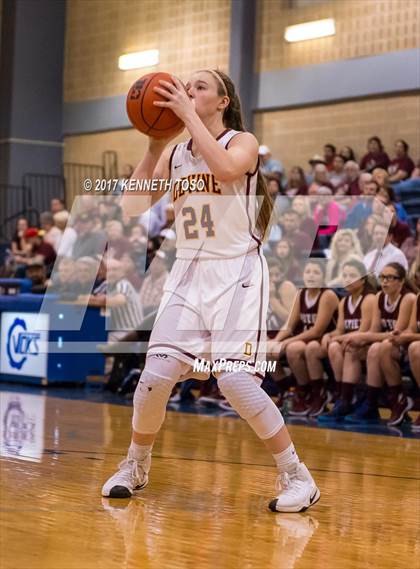 Thumbnail 3 in Devine vs. Poteet (UIL 4A Bi-District) photogallery.