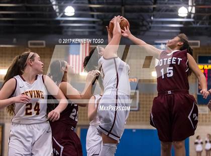 Thumbnail 3 in Devine vs. Poteet (UIL 4A Bi-District) photogallery.