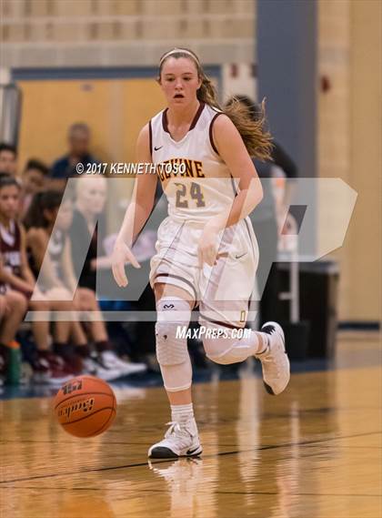Thumbnail 3 in Devine vs. Poteet (UIL 4A Bi-District) photogallery.