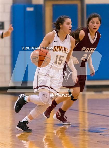 Thumbnail 1 in Devine vs. Poteet (UIL 4A Bi-District) photogallery.