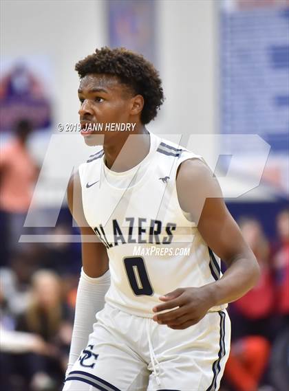 Thumbnail 3 in Sierra Canyon vs. Northeast (Tarkanian Classic) photogallery.