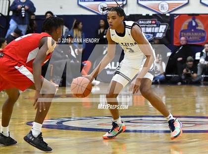 Thumbnail 3 in Sierra Canyon vs. Northeast (Tarkanian Classic) photogallery.