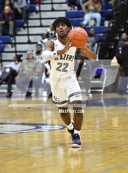 Thumbnail 3 in Sierra Canyon vs. Northeast (Tarkanian Classic) photogallery.