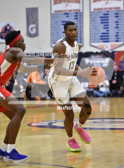 Thumbnail 2 in Sierra Canyon vs. Northeast (Tarkanian Classic) photogallery.