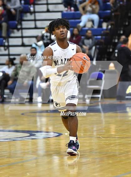 Thumbnail 2 in Sierra Canyon vs. Northeast (Tarkanian Classic) photogallery.