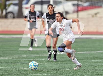 Thumbnail 3 in Harvard-Westlake vs. Carlsbad (CIF SS Open Division Semifinal) photogallery.