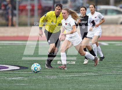 Thumbnail 2 in Harvard-Westlake vs. Carlsbad (CIF SS Open Division Semifinal) photogallery.