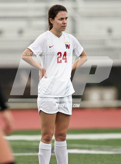 Thumbnail 2 in Harvard-Westlake vs. Carlsbad (CIF SS Open Division Semifinal) photogallery.