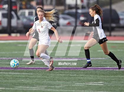 Thumbnail 2 in Harvard-Westlake vs. Carlsbad (CIF SS Open Division Semifinal) photogallery.