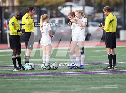Thumbnail 3 in Harvard-Westlake vs. Carlsbad (CIF SS Open Division Semifinal) photogallery.