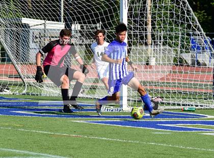 Thumbnail 1 in Raritan @ Holmdel photogallery.