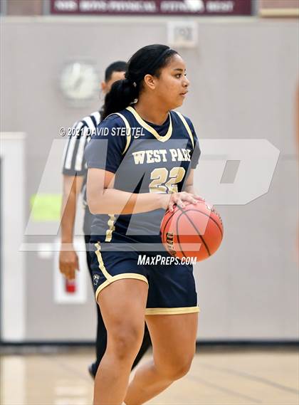 Thumbnail 2 in West Park vs. Oakmont (Nighthawk Christmas Classic) photogallery.