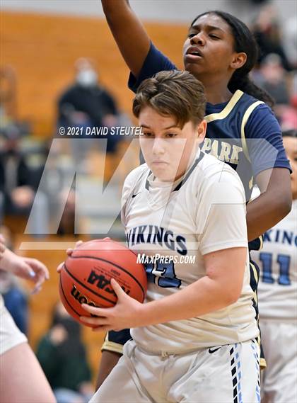 Thumbnail 3 in West Park vs. Oakmont (Nighthawk Christmas Classic) photogallery.