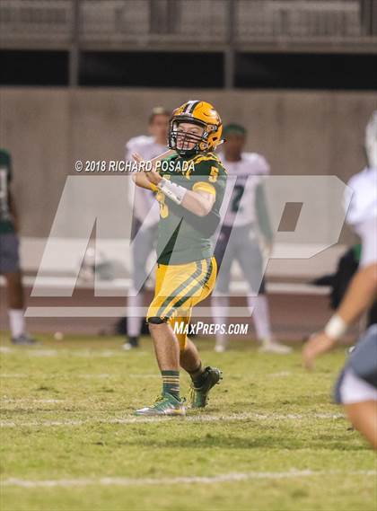 Thumbnail 3 in Kingsburg vs. Hoover (CIF CS D3 Opening Round) photogallery.