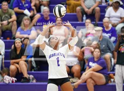 Thumbnail 1 in Pike @ Ben Davis photogallery.