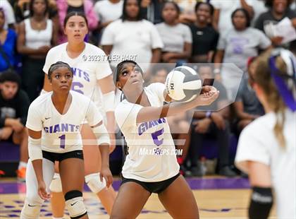 Thumbnail 3 in Pike @ Ben Davis photogallery.