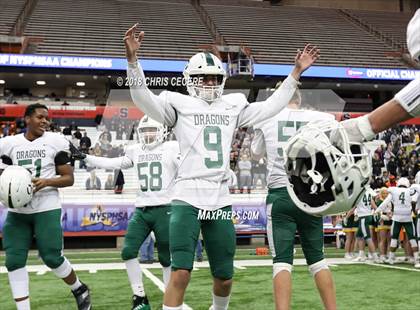 Thumbnail 3 in Cornwall Central vs. West Seneca East (NYSPHSAA Class A Final) photogallery.