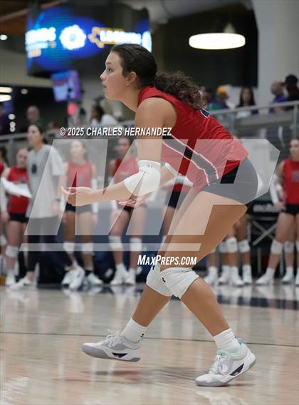 Thumbnail 3 in East View vs Klein Cain (Legends Invitational) photogallery.